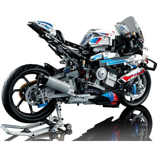 Kocke Lego® Technic: BMW M 1000 RR (42130)