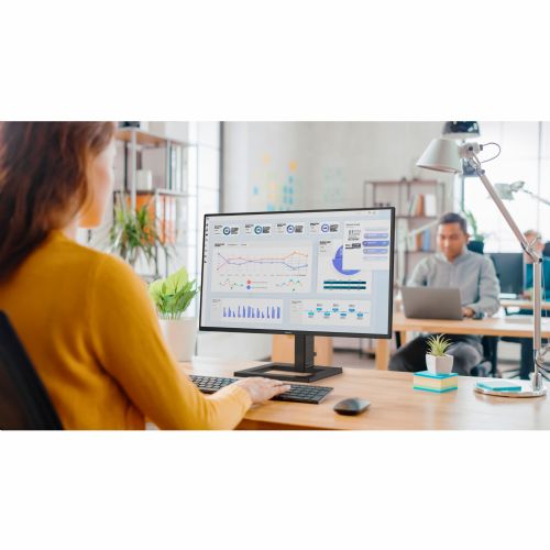 Monitor Philips 24E1N1300AE 60,5 cm (23,8"), 1920x1080 (FHD), 16:9 FHD IPS 1ms 100Hz HDMI USB-C zvočnik črn