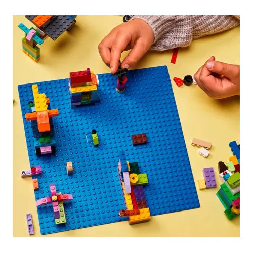 Lego® Classic: Blue Baseplate (11025)
