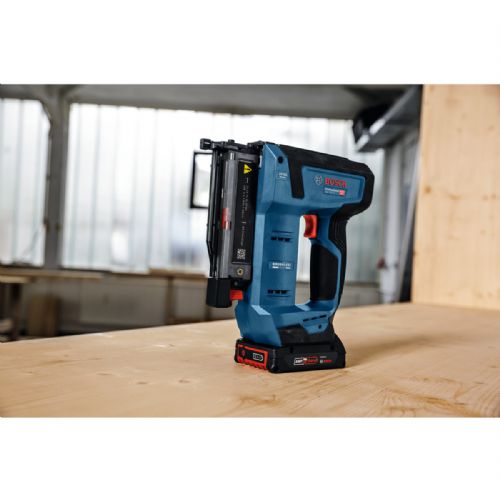 Bosch GNH 18V-35 Professional Cordless Wood Nailer (Tool Only), 18 Volt (Blue/Black, Without Battery and Charger, In L-BOXX)
