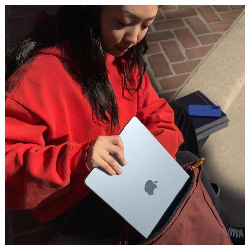 Apple MacBook Air: čip Apple M4 z 10-jedrnim procesorjem in 8-jedrnim grafičnim procesorjem, 16 GB, 256 GB SSD, DE - Midnight