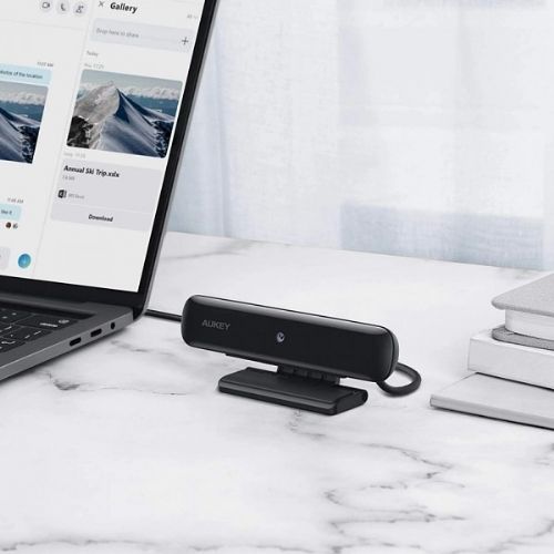 Spletna kamera Aukey PC-W1 Stream Series Full HD s senzorjem 1/2,7"-CMOS črna