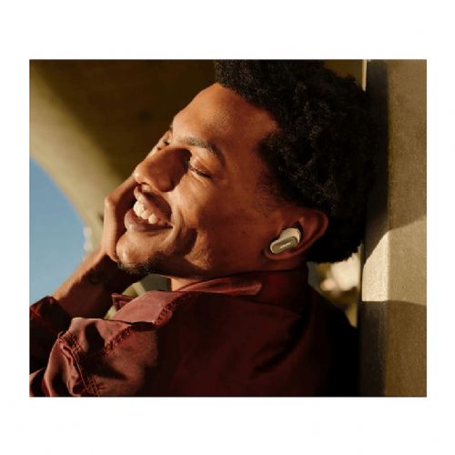 Slušalke Bose QuietComfort Ultra 2. generacije bele barve, Bluetooth, aktivno odpravljanje hrupa, vgrajen mikrofon, USB-C, polnilna baterija
