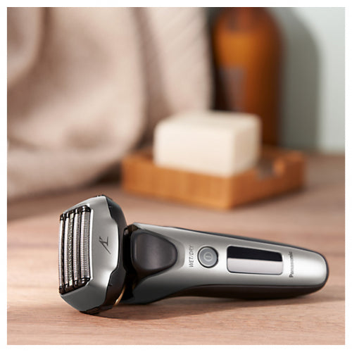 Brivnik Panasonic ES-LV69-S803 5 natančnih rezil, 16-smerna gibljiva glava, senzor gostote brade, mokro/suho britje, linearni motor