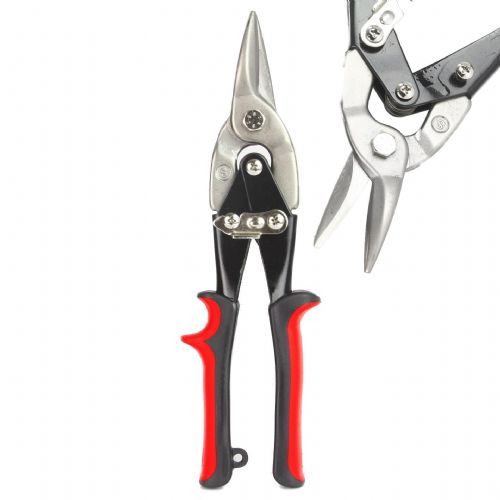 Simple scissors for cutting sheet metal straight