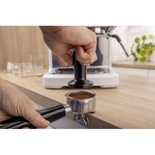 Espresso coffee machine Gorenje GSACM20W, 20 bar, built-in grinder, 2.5 l, white