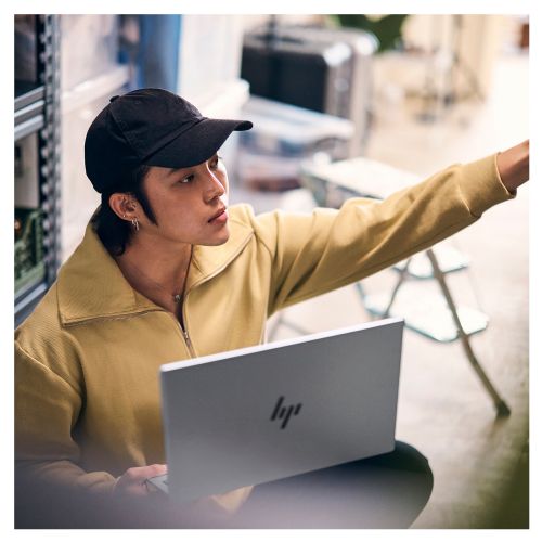HP Pavilion Plus 14-inch 2.8K IPS Core Ultra 7 155H 32GB/512GB SSD DE Windows 11 14-ew1172ng