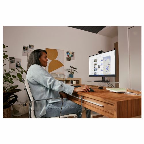 Monitor HP serija 3 Pro 327pf 68,6 cm (27"), 1920x1080 (FHD), IPS, 250 cd/m2, 100 Hz 16:9 HDMI VGA DP