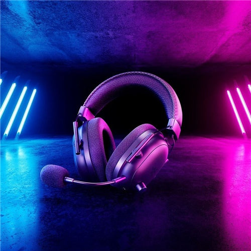Igralne slušalke Razer BlackShark V2 PRO, črna (RZ04-04530100-R3M1)