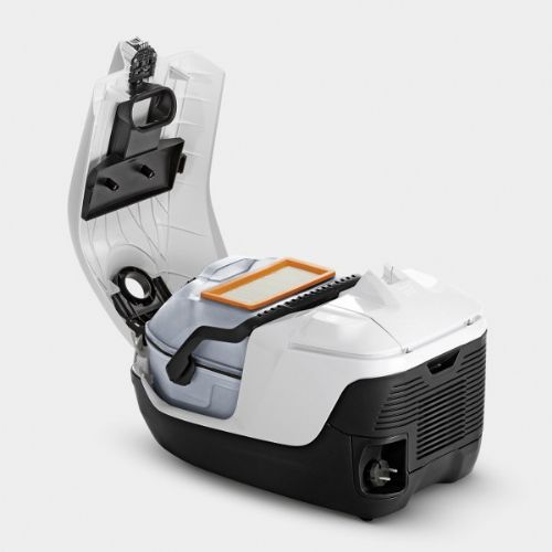 Sesalnik z vodnim filtrom Karcher DS6