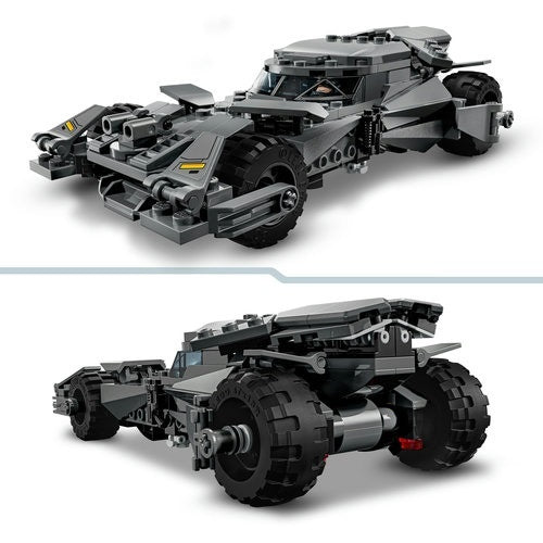 Kocke Lego 76331 DC Super Heroes Batman proti Supermanu: Batmobil, 220 kos, od 9. let (76331)