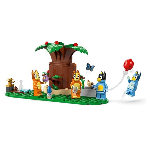 Kocke Lego Bluey: Blueyina družinska hiša (11203), 382 kock, od 4. let
