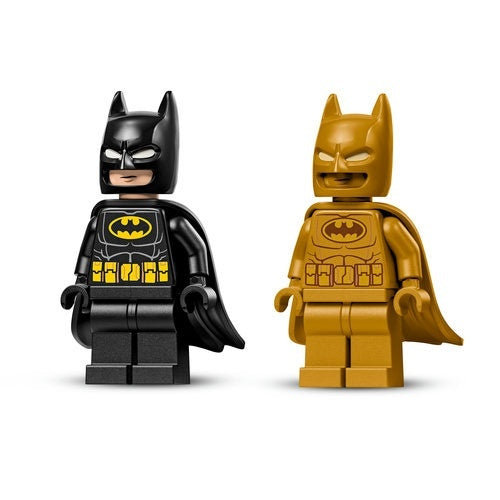 Lego DC Super Heroes Batman Logo, 678 pieces, ages 12 and up (76330)