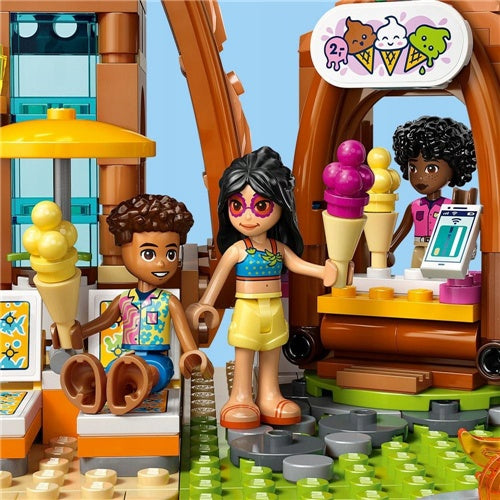 Kocke Lego Friends: Družinske počitnice v letovišču (42673)