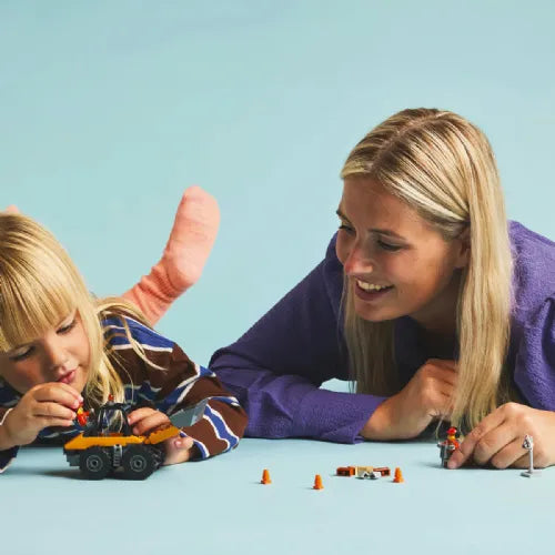 Kocke Lego City: Rumeni gradbeni nakladalnik s kolesi (60450)