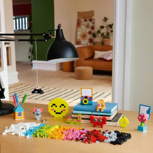 Kocke Lego Classic: Ustvarjalna škatla sreče (11042)