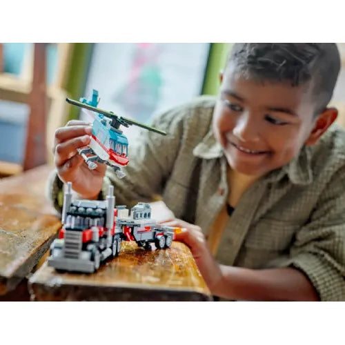 Kocke Lego® Creator 3in1 Ploščadni tovornjak s helikopterjem (31146)