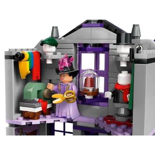 Kocke Lego Harry Potter™: Olchenbat™ in Plašči madam Malkin (76439)