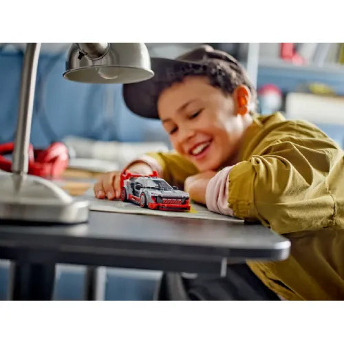 Kocke Lego® Speed Champions Dirkalni avtomobil Audi S1 e-tron quattro (76921)