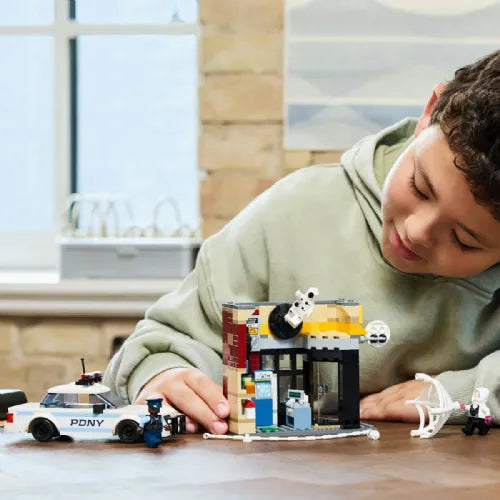 Kocke Lego Super Heroes: Spider-Verse: Miles Morales proti Spotu (76311)