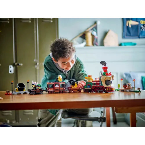 Kocke Lego® Super Mario™: Bowserjev ekspresni vlak (71437)