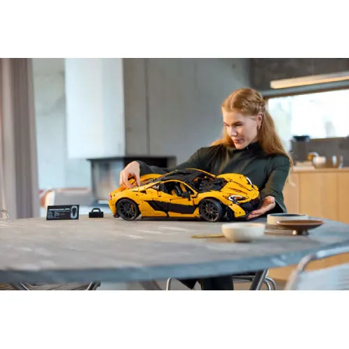 Kocke Lego® Technic: McLaren P1™ (42172)