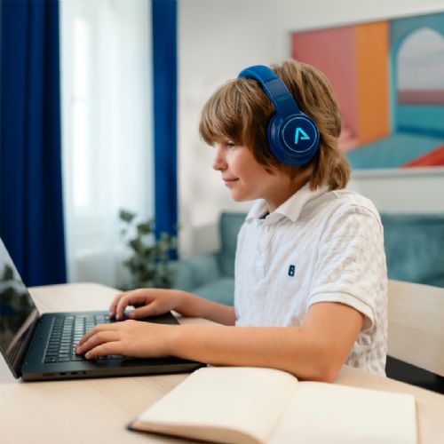 Slušalke Lamax GlowKid1, Bluetooth 5.3, LED osvetlitev, 37 h avtonomije, vijolične