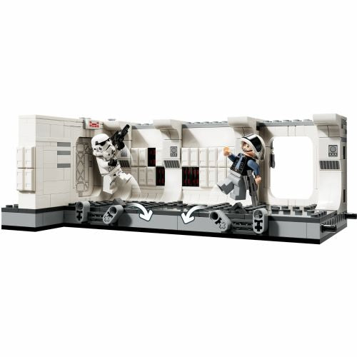 Kocke Lego® Star Wars™ Vkrcanje na Tantive IV™ (75387)