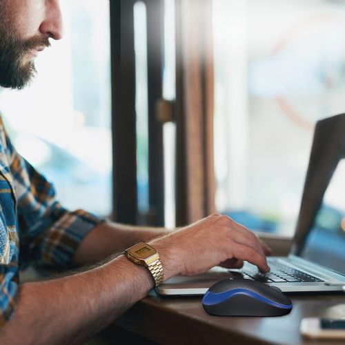 Miška Logitech M185 brezžična modra