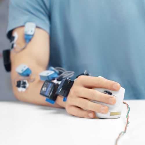 Miška Logitech MX Vertical, bluetooth & brezžična, optična, vertikalna