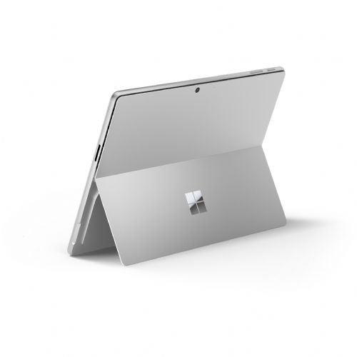 Prenosnik Microsoft Surface Pro 11Gen. Copilot+ PC Snapdragon X1E-80-100/16GB/SSD 1TB NVMe/33 cm (13") PixelSense OLED Touch/Win11Pro Platin