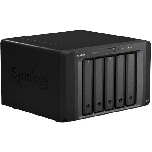 NAS Synology DX517 za omrežno shranjevanje (črna)
