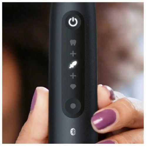 Električna zobna ščetka Oral-B iO serija 5 mat črna