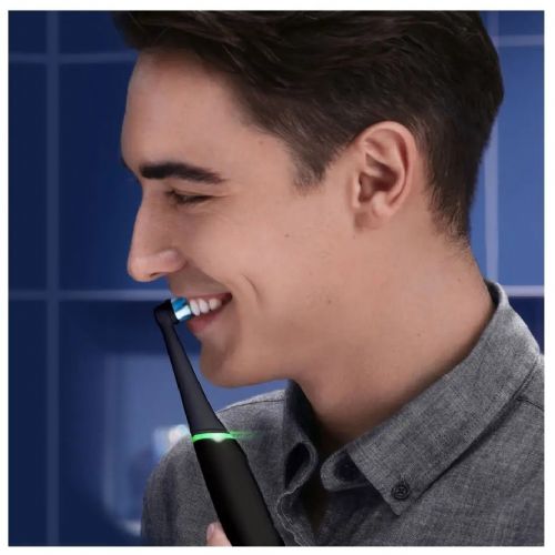 Električna zobna ščetka Oral-B iO Series 6 Black Lava