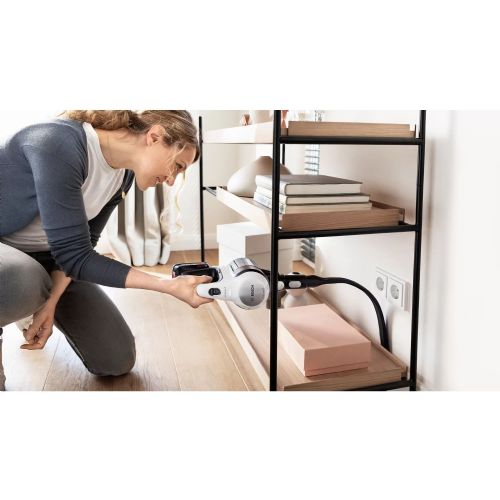 Pokončni sesalnik Bosch Unlimited 7 BBS 711 W (bel/črn)