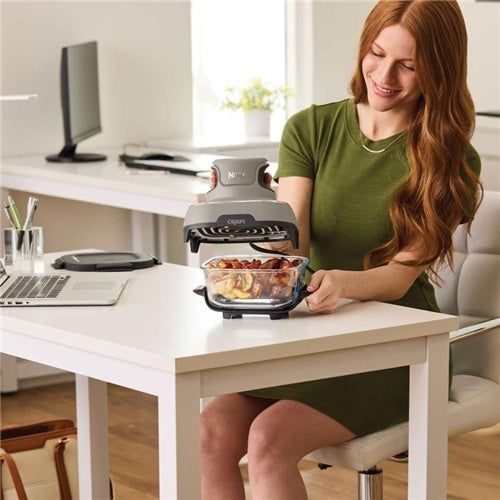 Prenosni stekleni cvrtnik na vroč zrak Ninja CRISPi 4-v-1 "Stone" (siv/prozoren, 1700 W, 2 košari 1,4 in 3,8 litra)