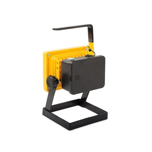 Portable battery-powered construction LED SMD 100W floodlight