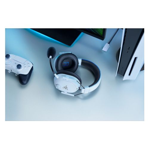 Slušalke Razer BlackShark V3 Pro brezžične, THX Spatial Audio, odpravljanje šuma, bela barva, za PlayStation