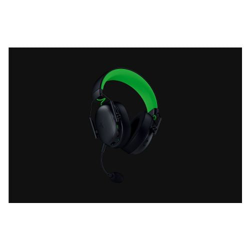 Slušalke Razer BlackShark V3 X Hyperspeed brezžične, 2,4 GHz/Bluetooth/USB, snemljiv mikrofon, 70 ur baterije, črne za Xbox