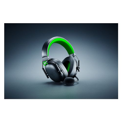 Slušalke Razer BlackShark V3 X Hyperspeed brezžične, 2,4 GHz/Bluetooth/USB, snemljiv mikrofon, 70 ur baterije, črne za Xbox