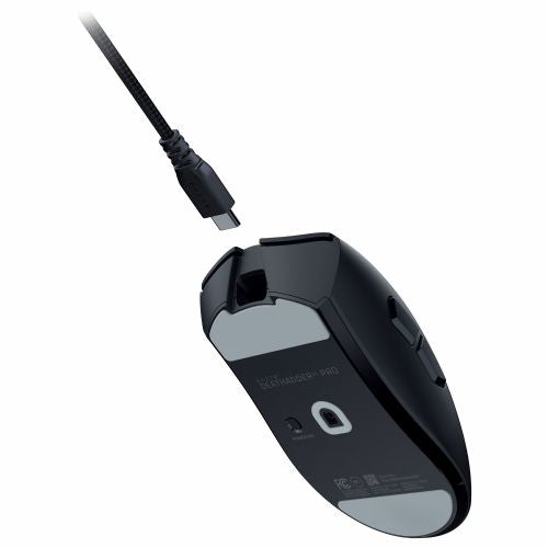Miška Razer DeathAdder V4 Pro črna, 45000 DPI, optična, žična in brezžična, 6 programabilnih tipk, do 150 h delovanja