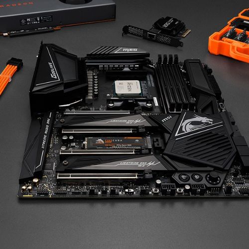 Vgradni SSD disk SEAGATE FireCuda 530R 2TB SSD hladilnik PCIe Gen4x4 NVMe M.2