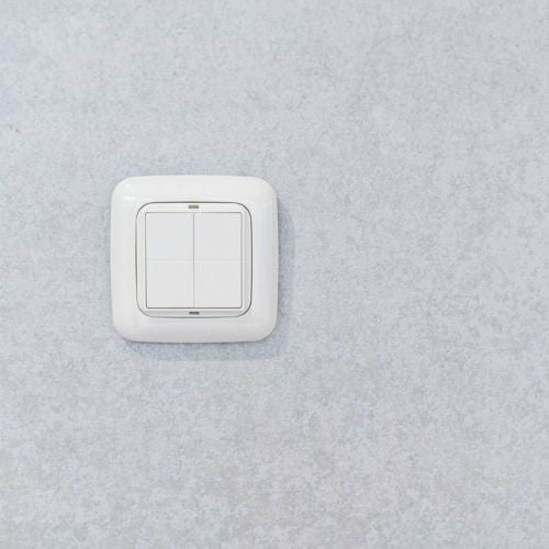 Shelly Plug & Play "BLU Wall" Switch 4 Adapter Busch-Jaeger Weiß