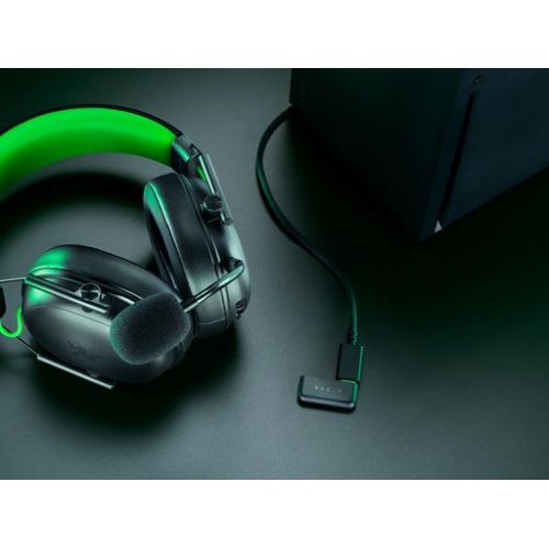 Slušalke Razer BlackShark V3 X Hyperspeed za Xbox (črne/zelene, 2,4 GHz adapter, Bluetooth, USB)