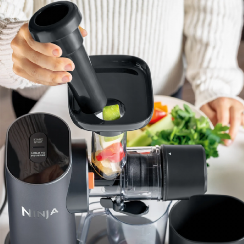 Ninja NeverClog JC151EU Cold Press Juicer with Pulp Adjustment System and Reverse Function, Gray/Black