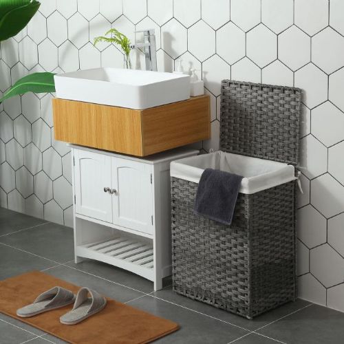 Songmics LCB51WG 90L laundry basket, artificial rattan, with lid, removable liner, gray