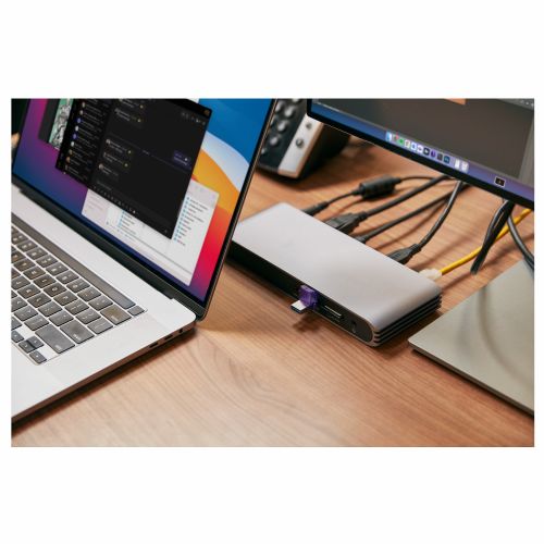 USB ključek 256 GB Kingston DataTraveler microDuo 3C v maloprodaji