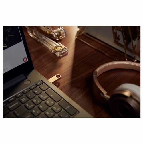 USB KLJUČEK 512 GB DT USB 3.2 220 MB/S GEN 1