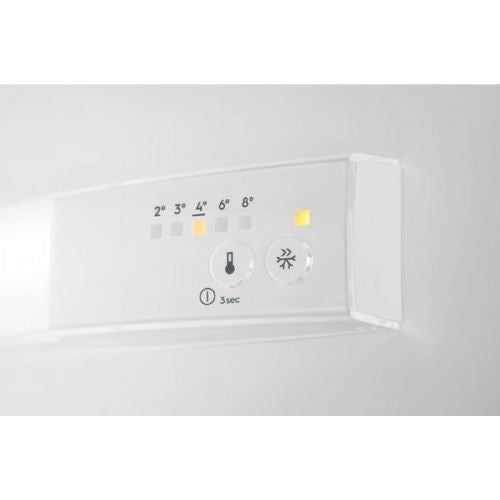 Vgradni hladilnik z zamrzovalnikom Electrolux LFB3AE12S, 122,5 cm, prostornina 174 + 14 L energijski razred E, bele barve