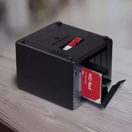 Vgradni SSD WD Red SN700 2 TB (PCIe 3.0 x4, NVMe, M.2 2280)